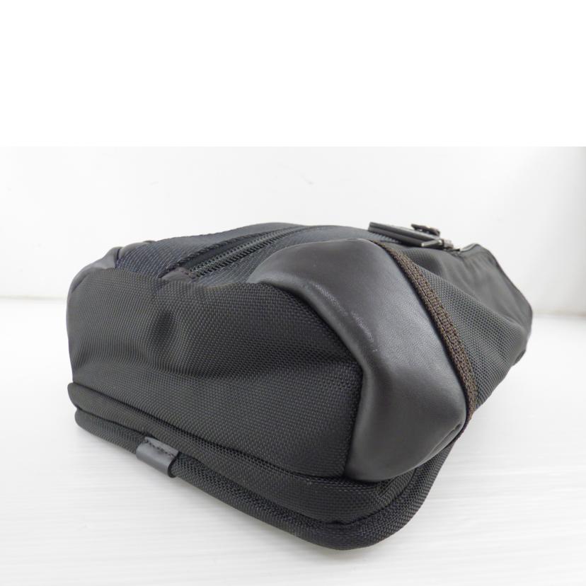 TUMI トゥミ/ボディバッグ/222318HK2//ABランク/64