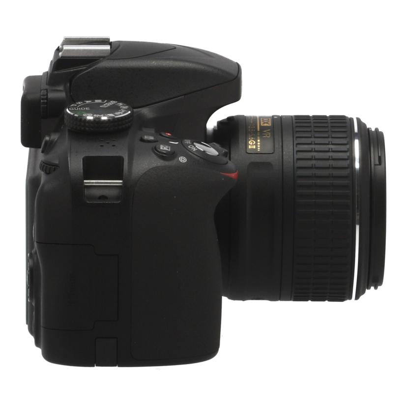 Nikon ニコン　/デジタル一眼　　ダブルズームキット/D3300ﾀﾞﾌﾞﾙｽﾞｰﾑｷｯﾄ//2321594/Bランク/05