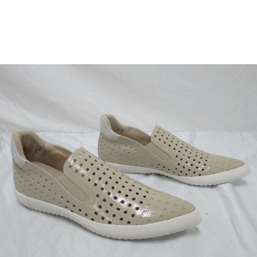 MANA/レディーススニーカー／スリッポンパンチング　エナメル／ベージュ/556013-10//SAランク/63