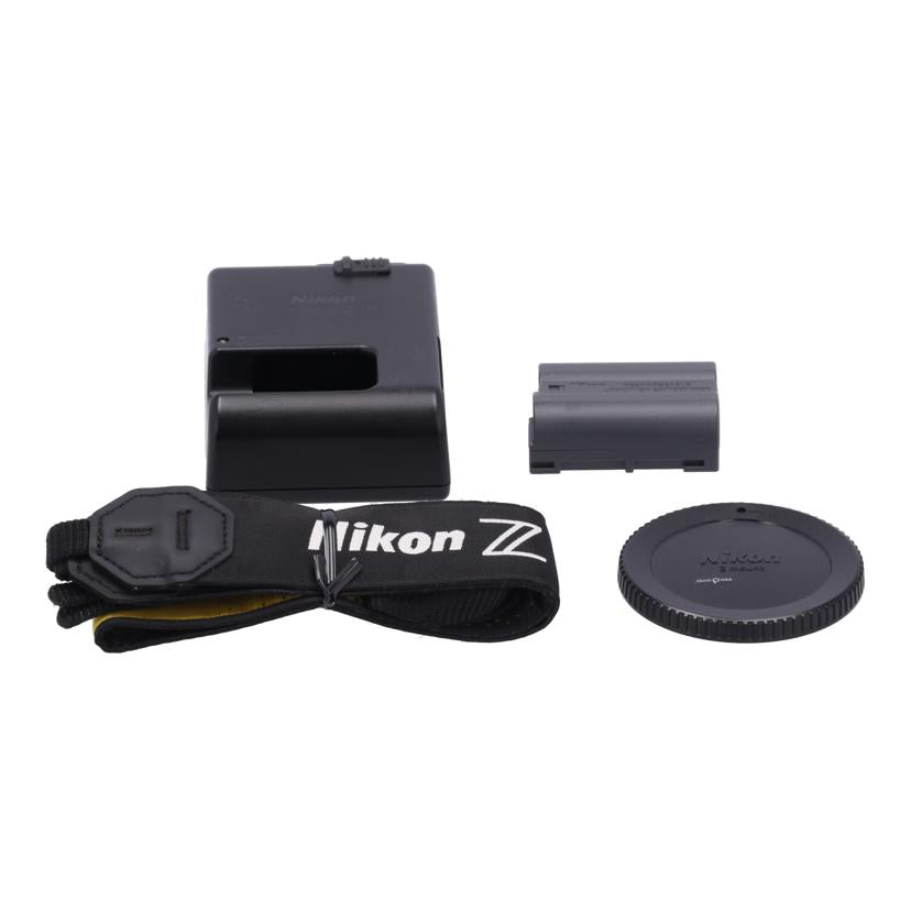 Nikon ニコン　/ミラーレス一眼　レンズキット/Z7 24-70 ﾚﾝｽﾞｷｯﾄ//2014134/Aランク/05