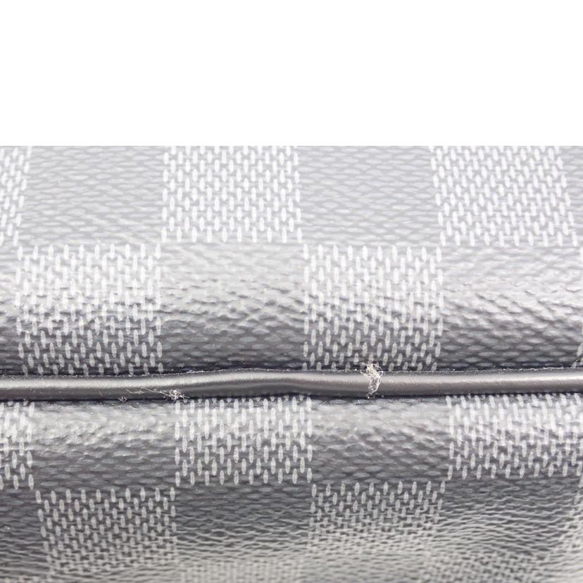 LV LV/トワレポーチ／ダミエグラフィット/N47625//BA0***/Aランク/62