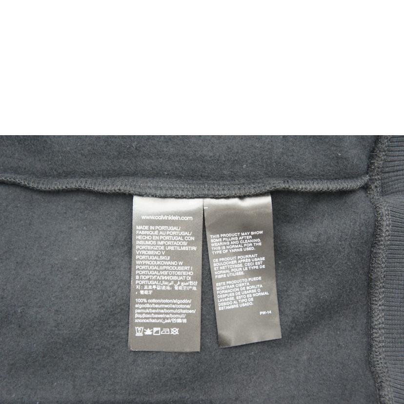 CALVIN　KLEIN　JEANS カルバンクラインジーンズ/センターロゴ／プルオーバーパーカー　／ブラック/J320934//Aランク/18