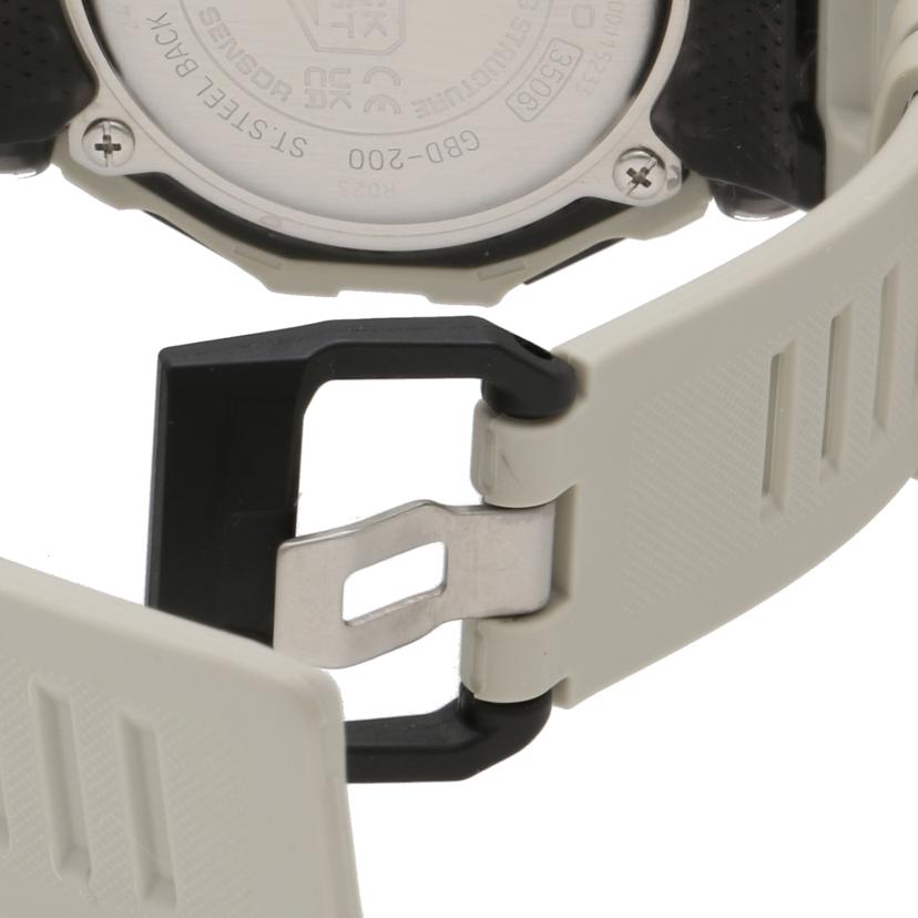 CASIO/G－SHOCK／Gスクワッド/GBD-200UU-9ER//Bランク/85