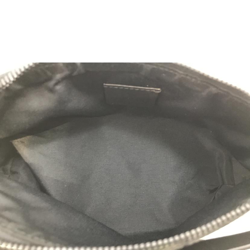 GUCCI グッチ/GGキャンパス　ポーチ/103399//002***/ABランク/51