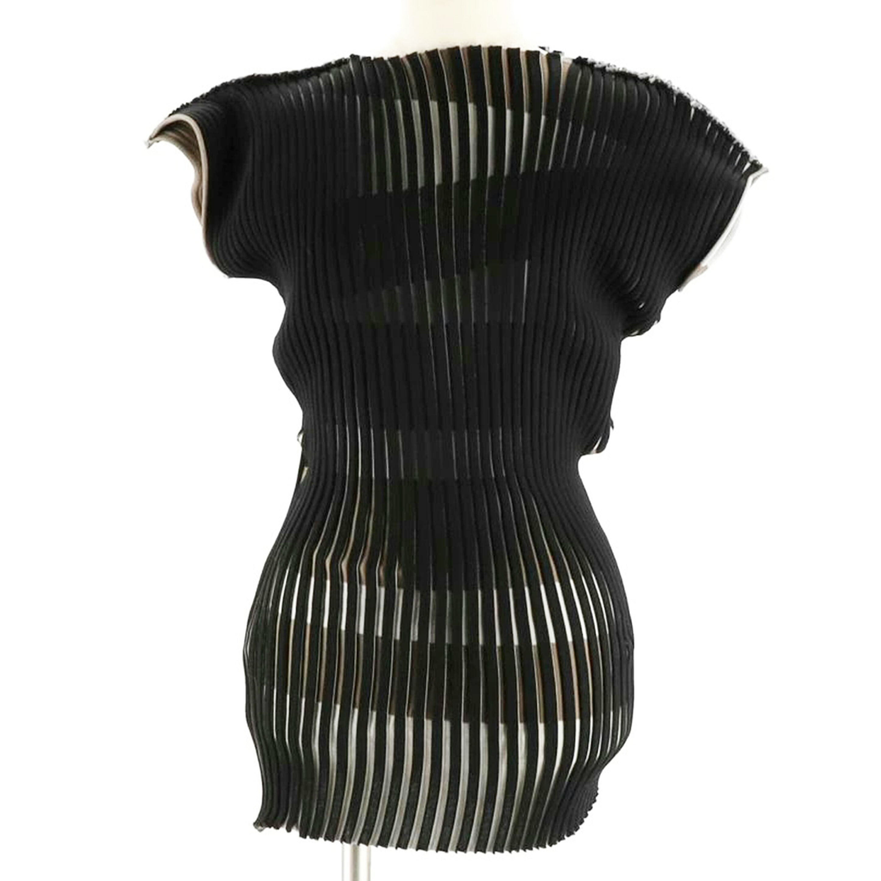ISSEY　MIYAKE イッセイミヤケ/ISSEY　プリーツカットソー/IM53KN263//ｻｲｽﾞ:2/Aランク/91