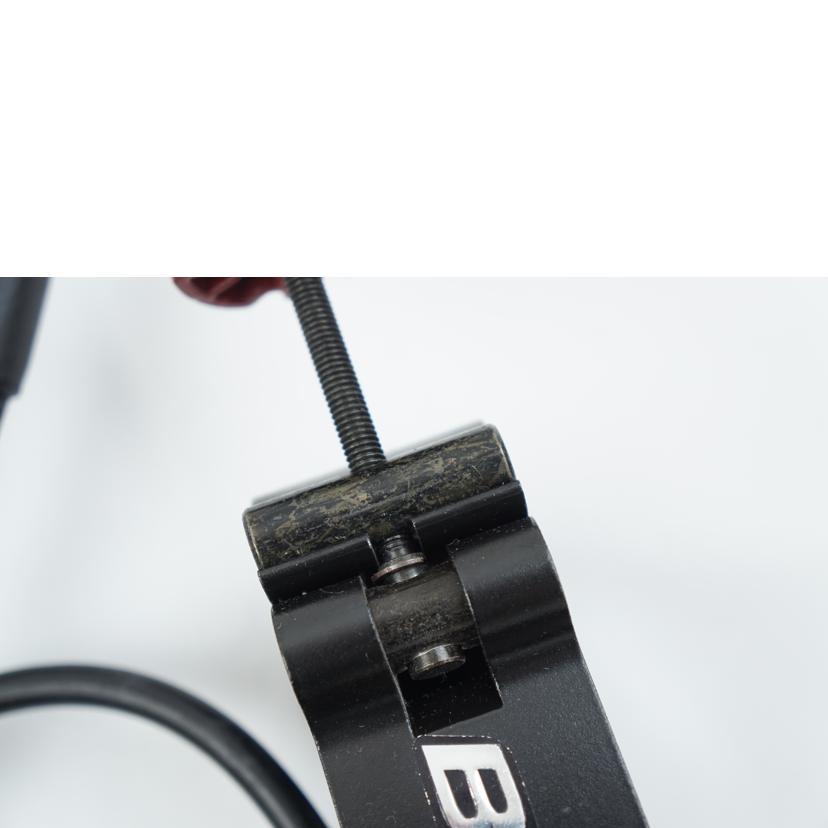 Buttkicker バットキッカー/パワーアンプ/Gamer2 /BKA-130-CJ/Bランク/67【中古】 Buttkicker バットキッカー/パワーアンプ/Gamer2 /BKA-130-CJ/B