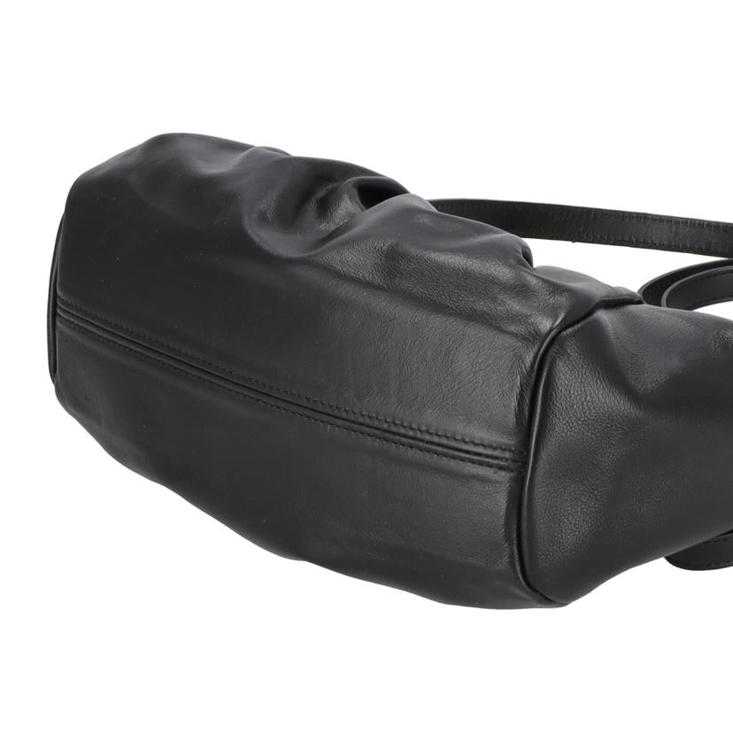 AULENTTI オウレンティ/2wayレザーバッグ／ブラック//ABランク/20