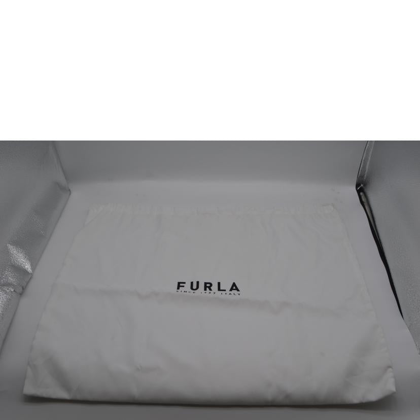 FURLA フルラー/サリーMトート／ノワール/Y44000 O6000//SAランク/89