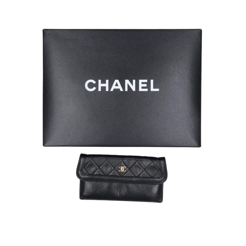 レア　シャネル　CHANEL ポーチ　マトラッセ　ソーブラック 23B限定 CHANEL シャネル ポーチ マトラッセ レディース ブランド