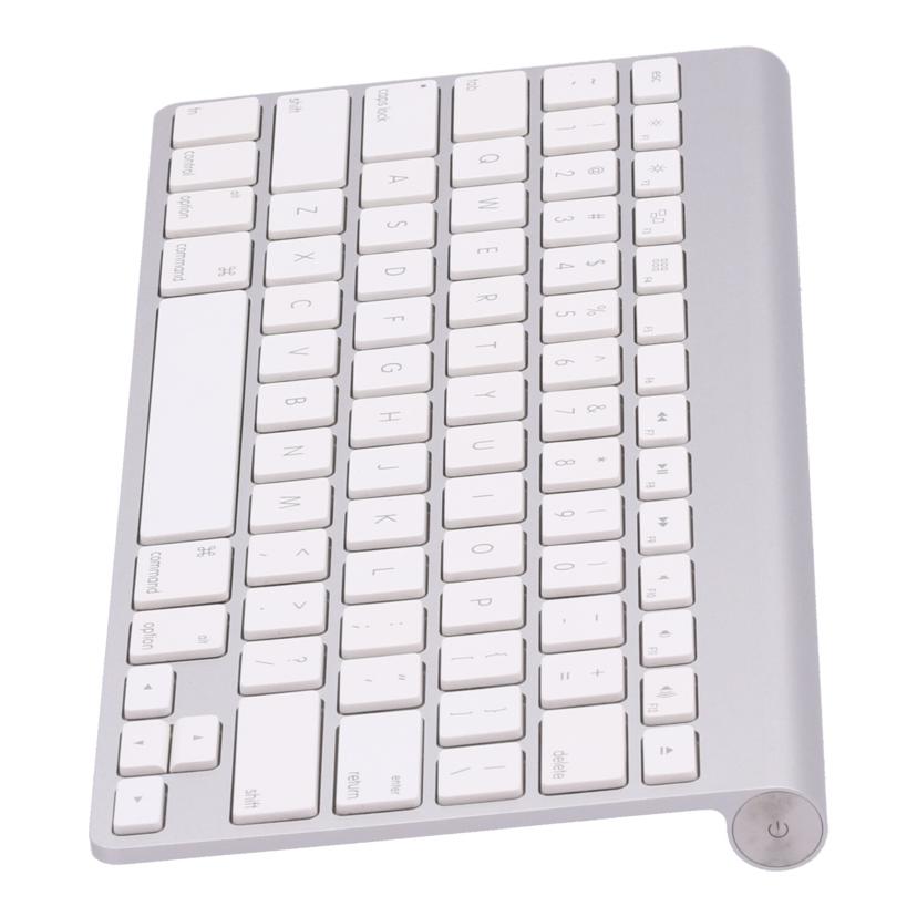 Apple　 アップル　/Wireless　Keyboard　（US）/MC184LL/A A1314//DG7532611JFDRD9AT/Bランク/75