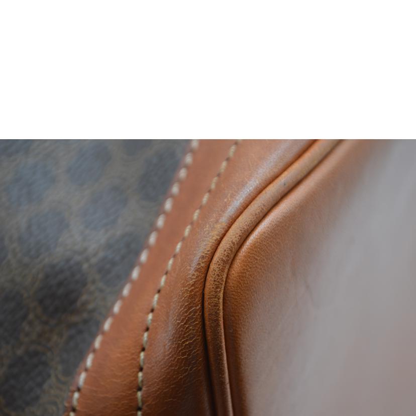 CELINE CELINE/マカダムラインドローストリングレザーショルダー//M94/Bランク/89