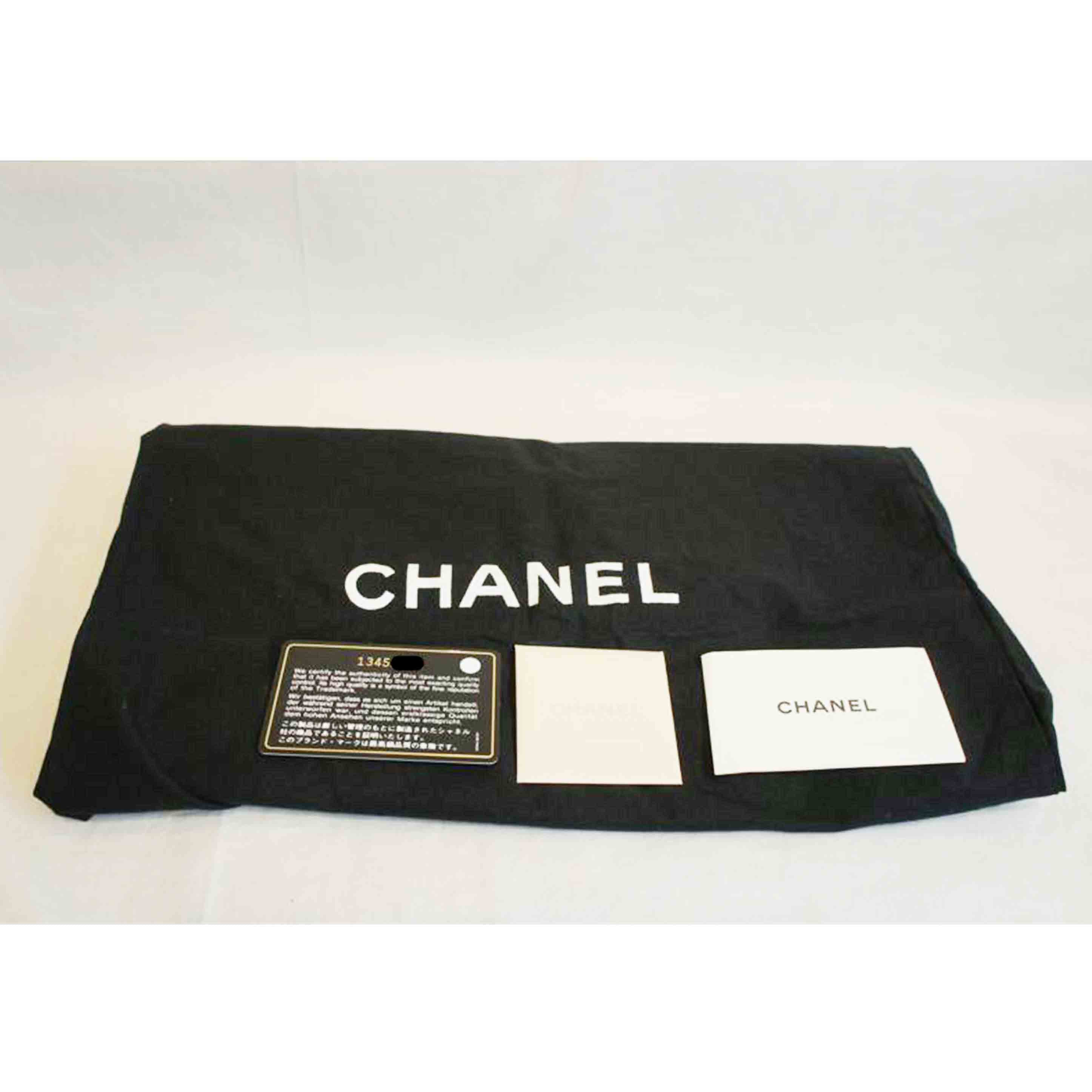 CHANEL シャネル/マトラッセWフラップチェーンショルダー／キャビア／黒／SV金具//134*****/ABランク/92