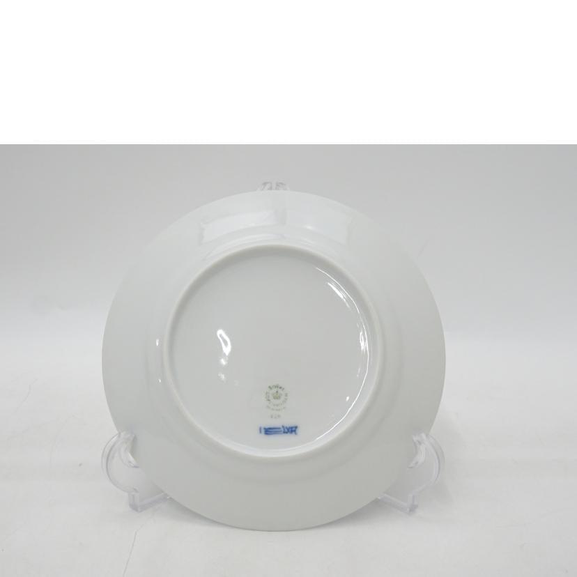 ロイヤルコペンハーゲ ロイヤルコペンハーゲ/ブルーフルーテッド　ハーフレース　20cmプレート//SAランク/69