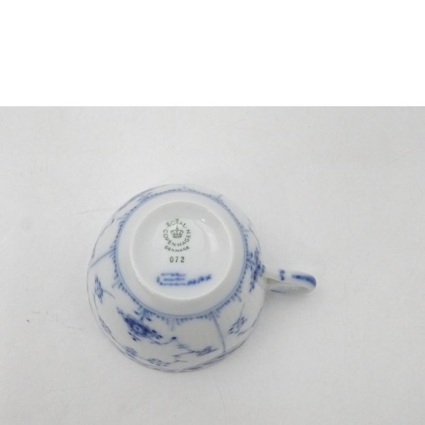 ロイヤルコペンハーゲン ロイヤルコペンハーゲン/ブルーフルーテッド　ハーフレース　カップ＆ソーサー//SAランク/69