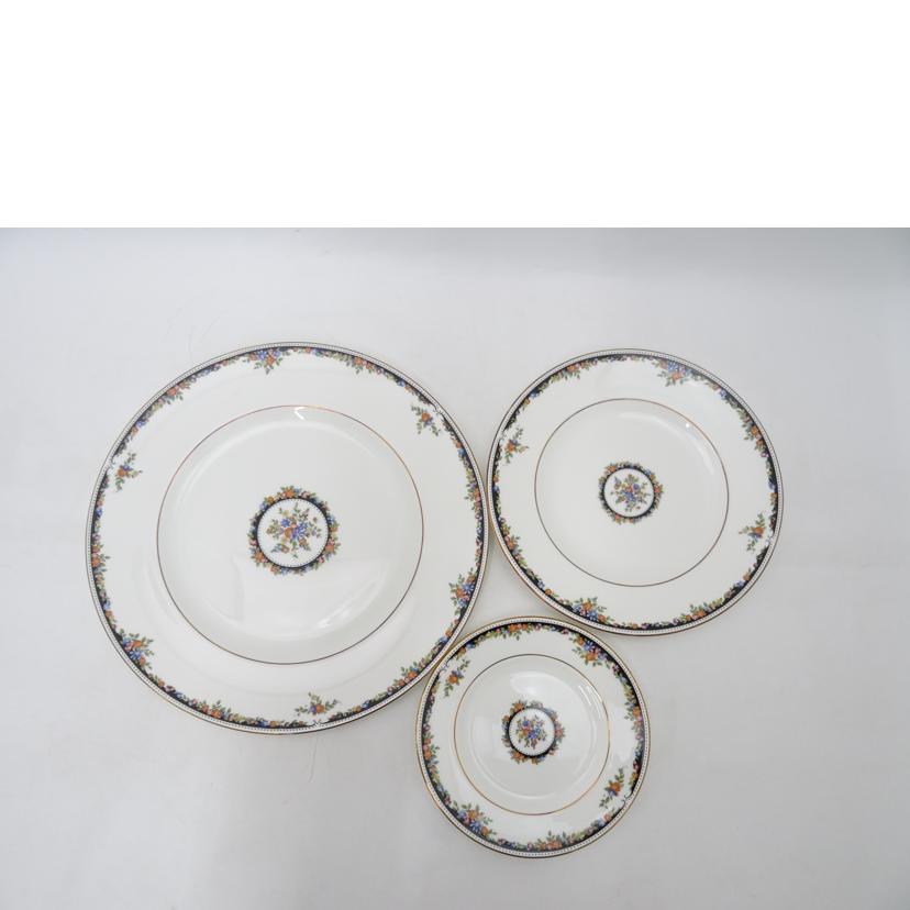 ウェッジウッド ウェッジウッド/ウェッジウッド　オズボーン　カップ＆ソーサー、プレートセット//SAランク/69