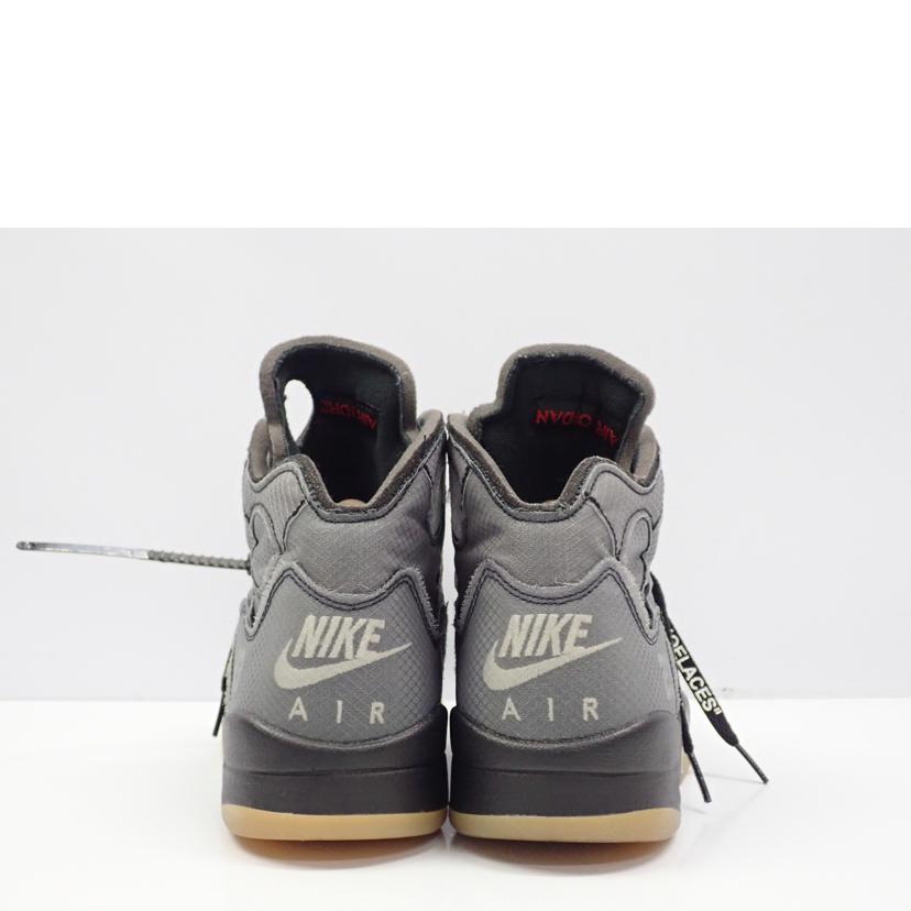 NIKE　×　OFF　WHITE　　 ﾅｲｷ　×　ｵﾌﾎﾜｲﾄ/AIR　JORDAN　5　RETRO　SP/CT8480-100//27.5cm/Bランク/62