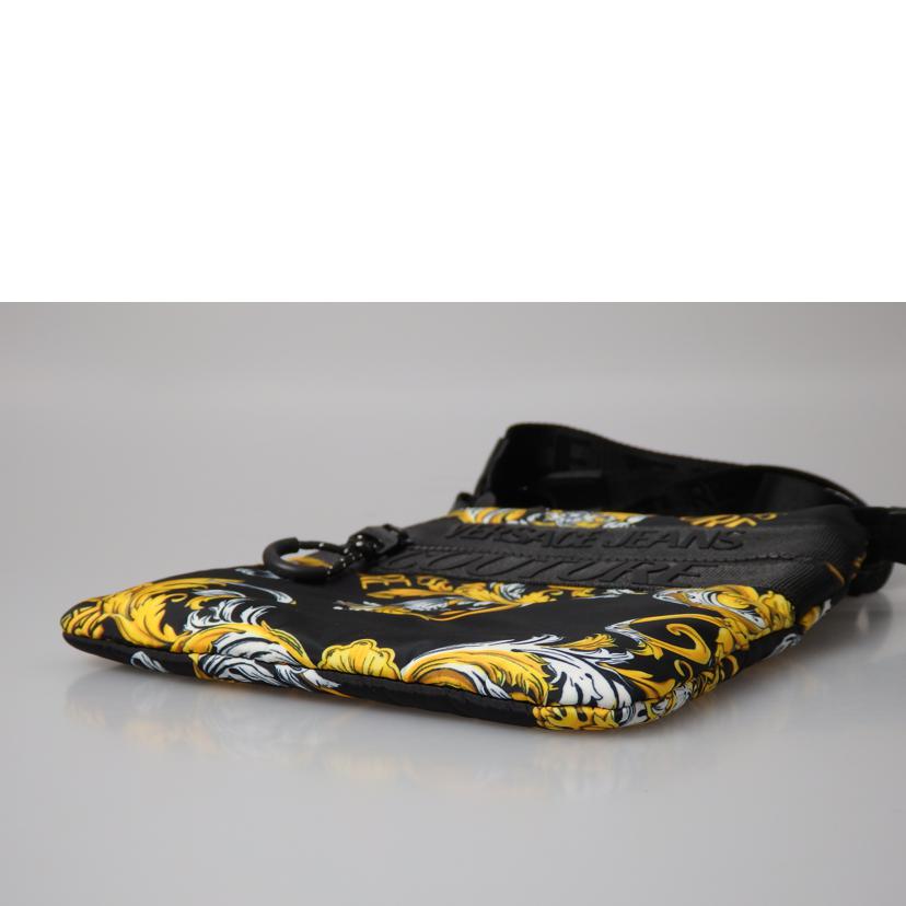 VERSACE　JEANSE　COUTURE ヴェルサーチジーンズクチュール/ショルダーバッグ／ブラック/E1YZAB64//Aランク/76