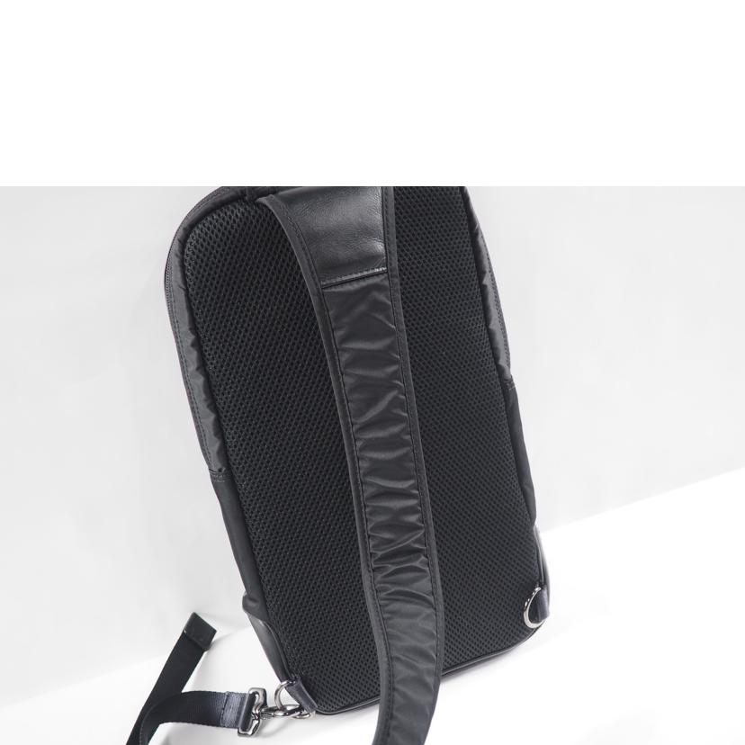 ＺＥＲＯＨＡＬＬＩＢＵＲＴＯＮ　 ゼロハリバートン/ワンショルダーバッグ//Bランク/79