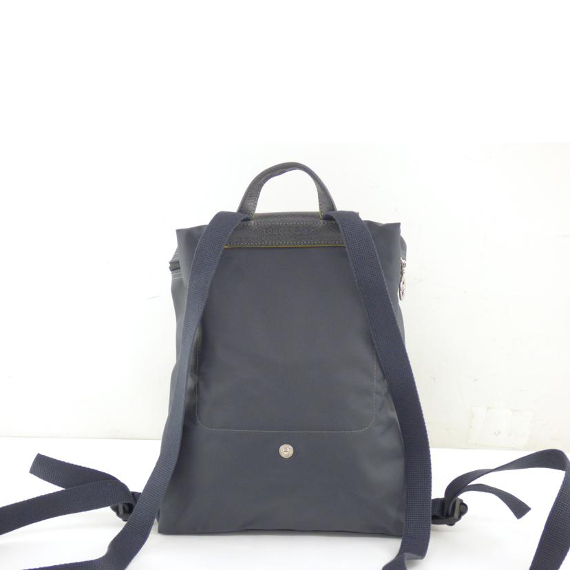LONGCHAMP ロンシャン/ナイロン折り畳みリュック//Aランク/64