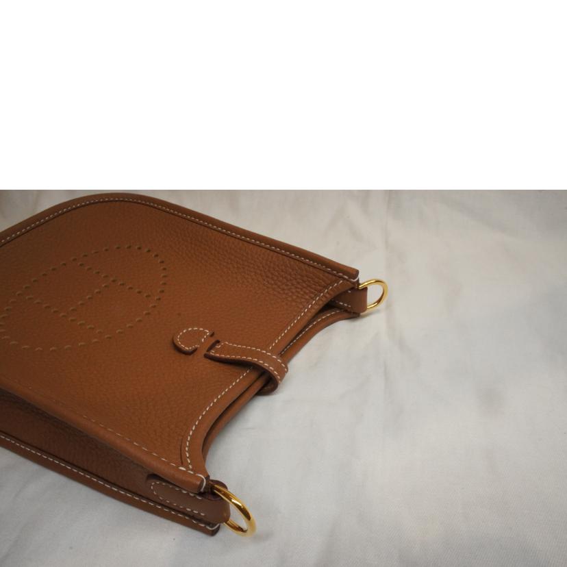 HERMES エルメス/エブリン／トリヨンクレマンス／ゴールド／GD金具//W/SAランク/92