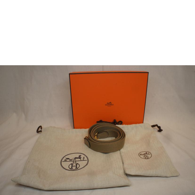 HERMES エルメス/エブリンTPM／トリヨンクレマンス／ベージュマルファ／GD金具//U/SAランク/92