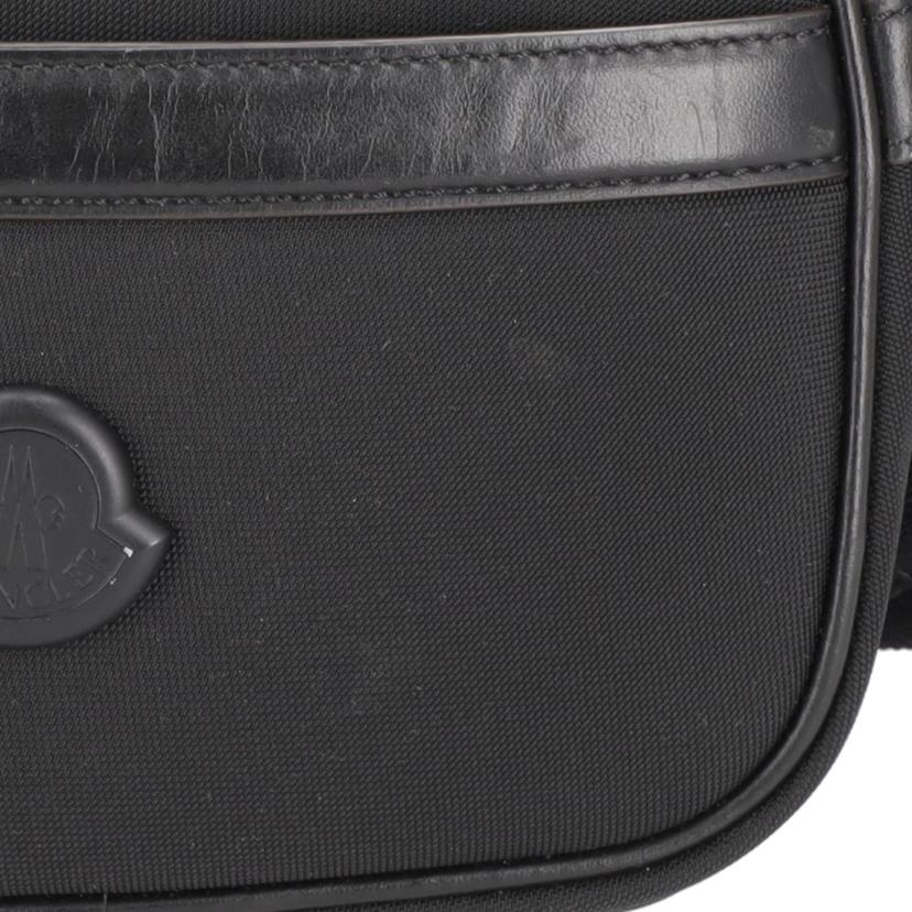 MONCLER モンクレール/クロスボディ　ショルダーバッグ／ブラック/M6256//ABランク/18