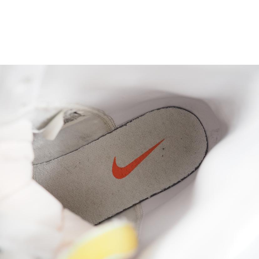 ＮＩＫＥ ナイキ/ＢＬＡＺＥＲ　７７ＭＩＤ/BQ6806-100//Bランク/79