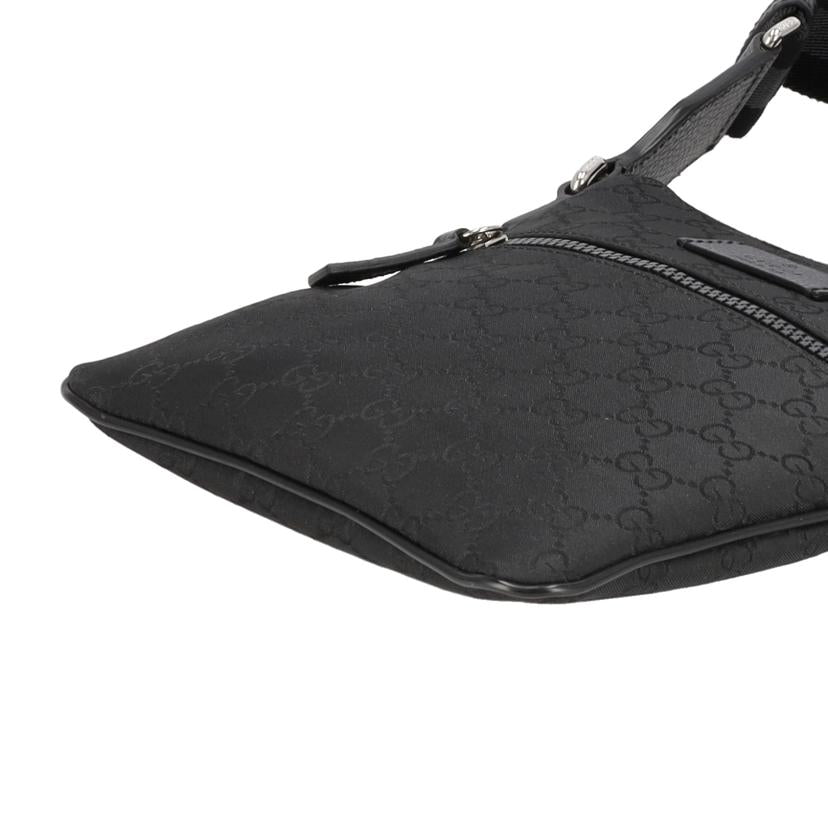 GUCCI グッチ/GGナイロン／ショルダーバッグ／ブラック/449183//520***/Aランク/18