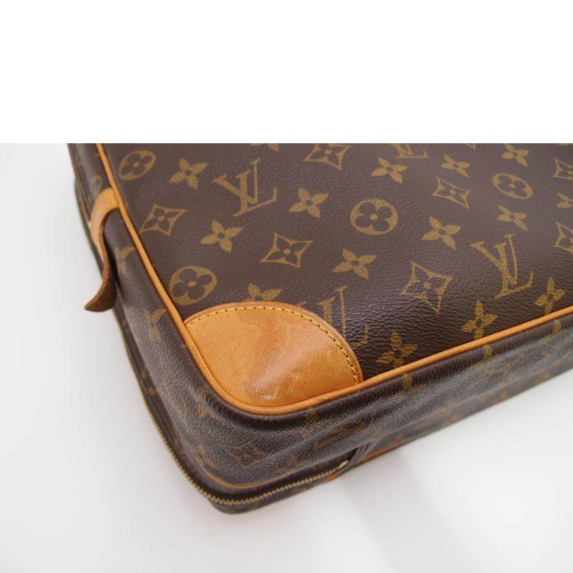 LOUIS　VUITTON ルイ・ヴィトン/ポルトドキュマン・ヴォワヤージュ2コンパートメント／モノグラム/M53362//NO0***/ABランク/69