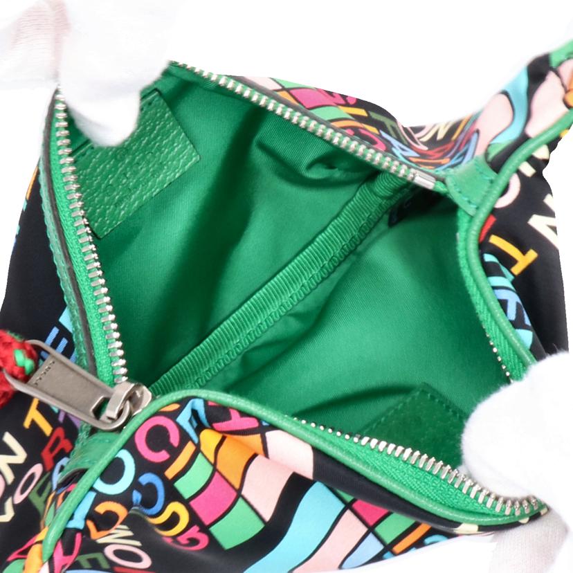 GUCCI　×THE　NORTH　FACE　 グッチ×ノースフエイス/グッチ／ウエストポーチ／グリーン、ブラック/650299//525***/Aランク/19