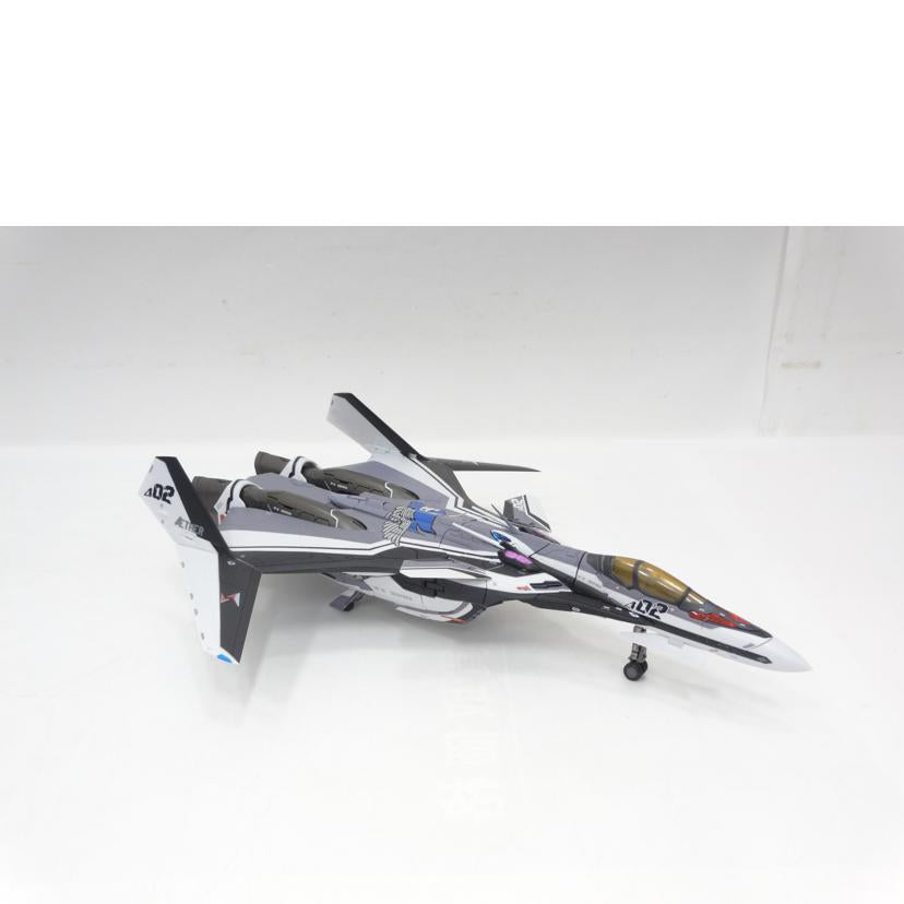 BANDAI バンダイ/DX超合金／VF－31F／メッサー機//ABランク/42