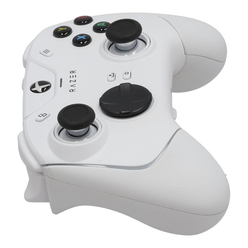 Razer レイザー /ゲーミングコントローラー/Wolverine V2 Chroma /RZ06-04010200-R3M1//PM2216C09300280/ABランク/62