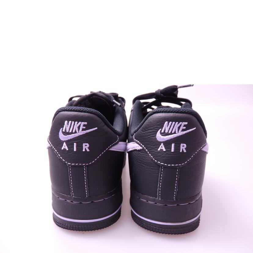 NIKE ナイキ/AIR FORCE 1 ’07/HQ2037-001//Aランク/76