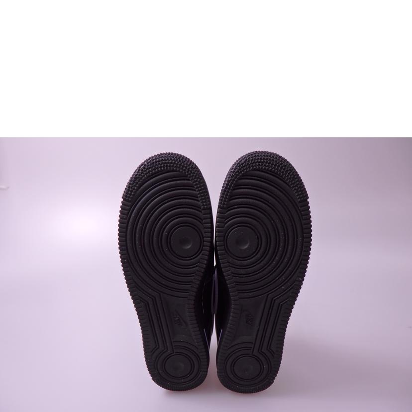 NIKE ナイキ/AIR FORCE 1 ’07/HQ2037-001//Aランク/76