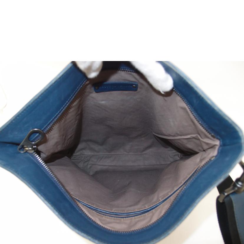 BOTTEGAVENETA ボッテガヴェネタ/イントレチャートショルダー／ブルー/276356V465C//Bランク/69