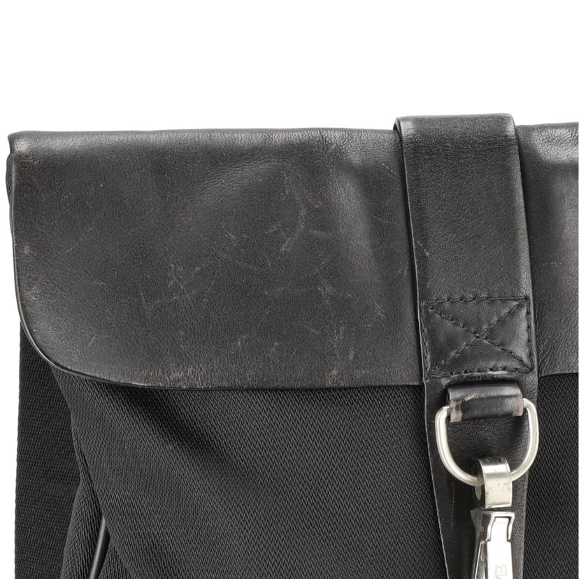 LOEWE ロエベ/レザーフラップ／ショルダーバッグ／ブラック//Bランク/18