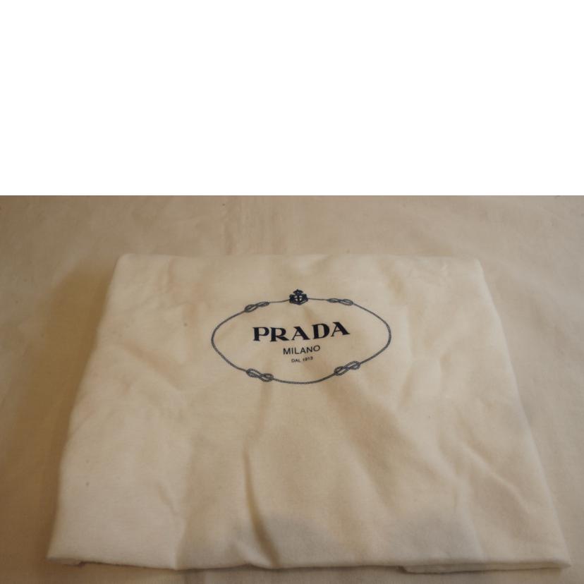 PRADA プラダ/Re－Nylon　リナイロントライアングルショルダーバッグブラック/2VZ092//SAランク/92