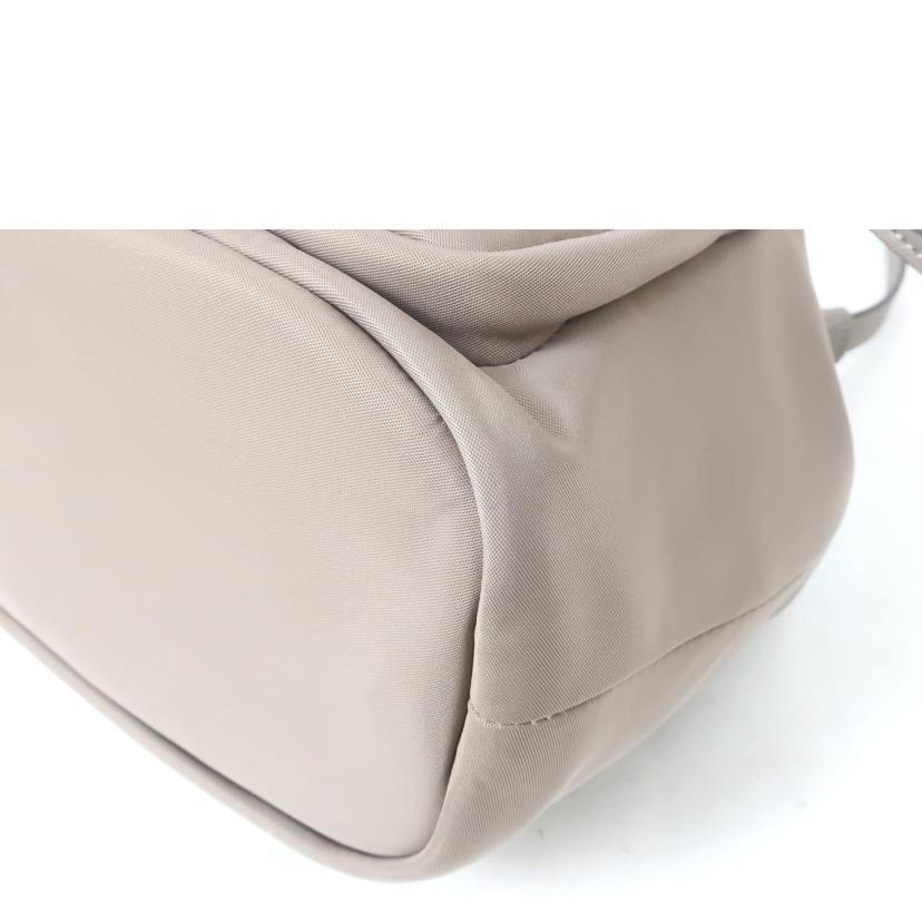 TORY　BURCH　 トリーバーチ/ヴァージニアバケットバッグ　ナイロン2WAY　グレーヘロン　巾着/134652//Aランク/65