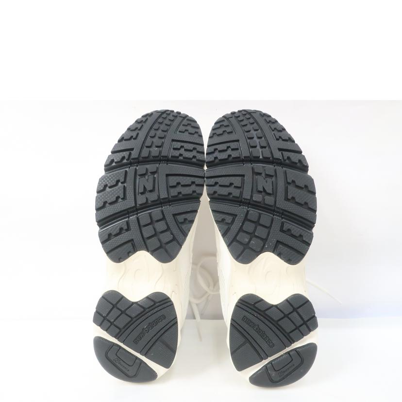 NEW　BALANCE ニューバランス/ML725　スニーカー　26．0cm　ホワイト×ベージュ/ML725CH//Aランク/65