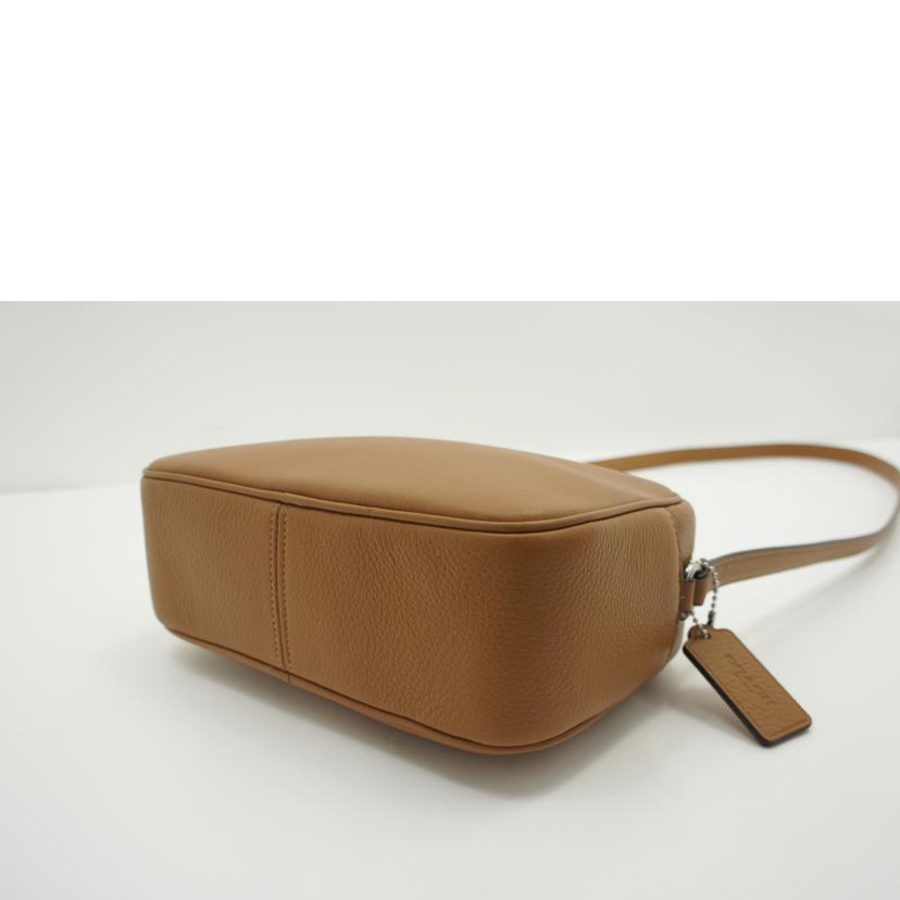 COACH コーチ/ジェイミーカメラバック／ベージュ/CR110//M23**/Aランク/75