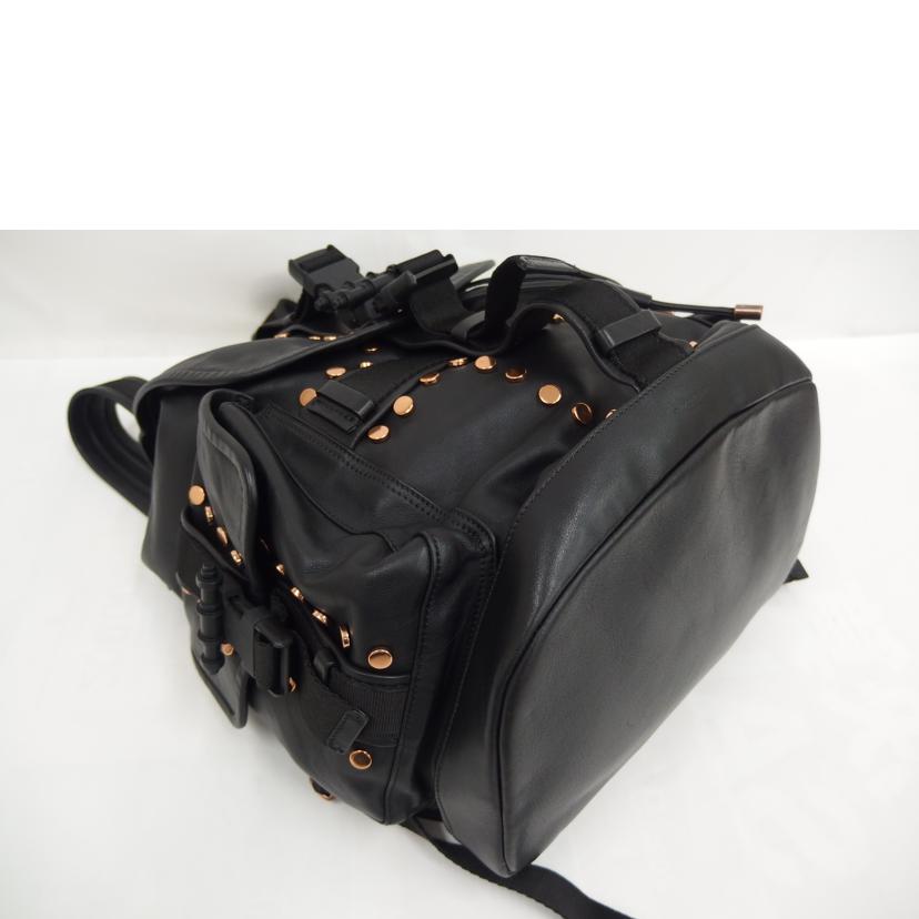 GIVENCHY ジバンシー/レザースタッズバックパック／黒//BJ0*******/Aランク/82