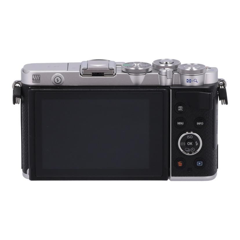 OLYMPUS オリンパス　/ミラーレス一眼レンズキット/E-P7 EZﾚﾝｽﾞｷｯﾄ//BJJA06585/Bランク/89