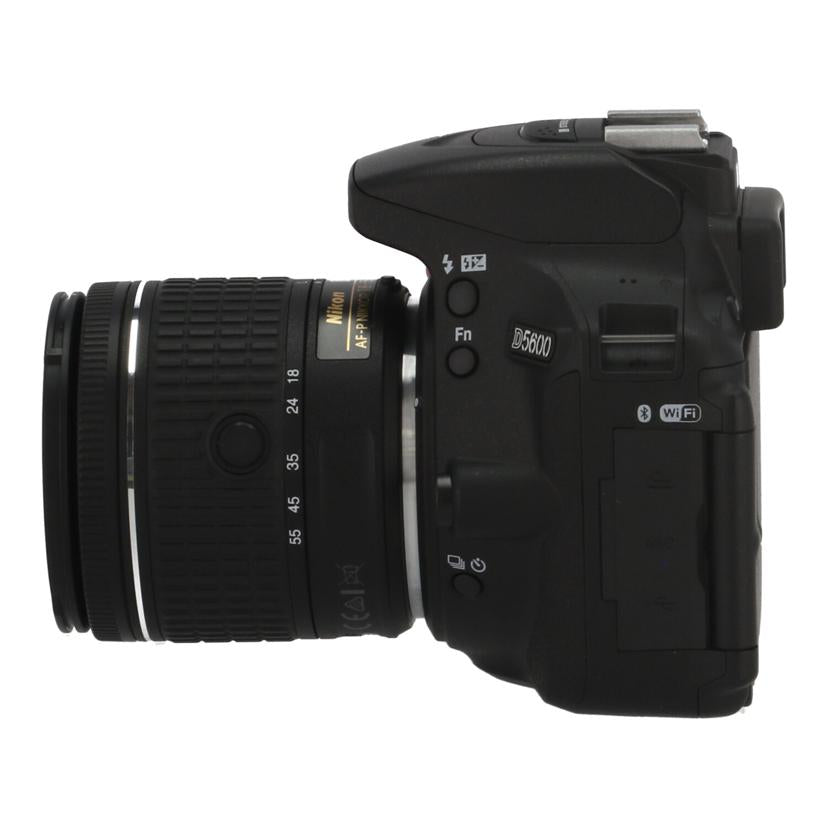 Nikon ニコン　/デジタル一眼　ダブルズームキット/D5600 ﾀﾞﾌﾞﾙｽﾞｰﾑｷｯﾄ//2127666/Bランク/85