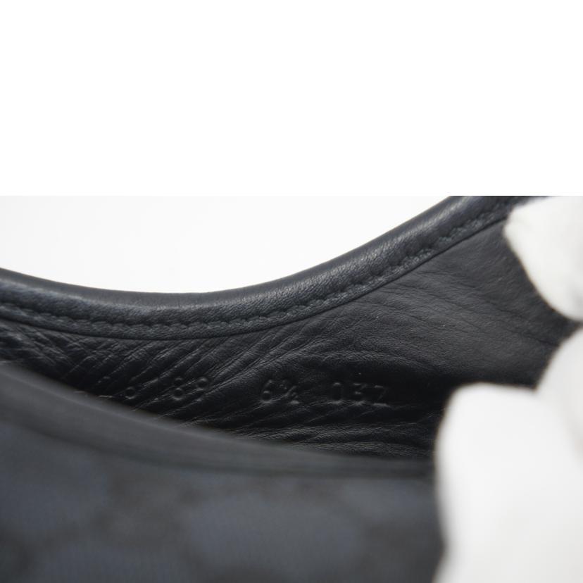 GUCCI グッチ/GGキャンバス／ローカットスニーカー／ブラック/426189//Bランク/18