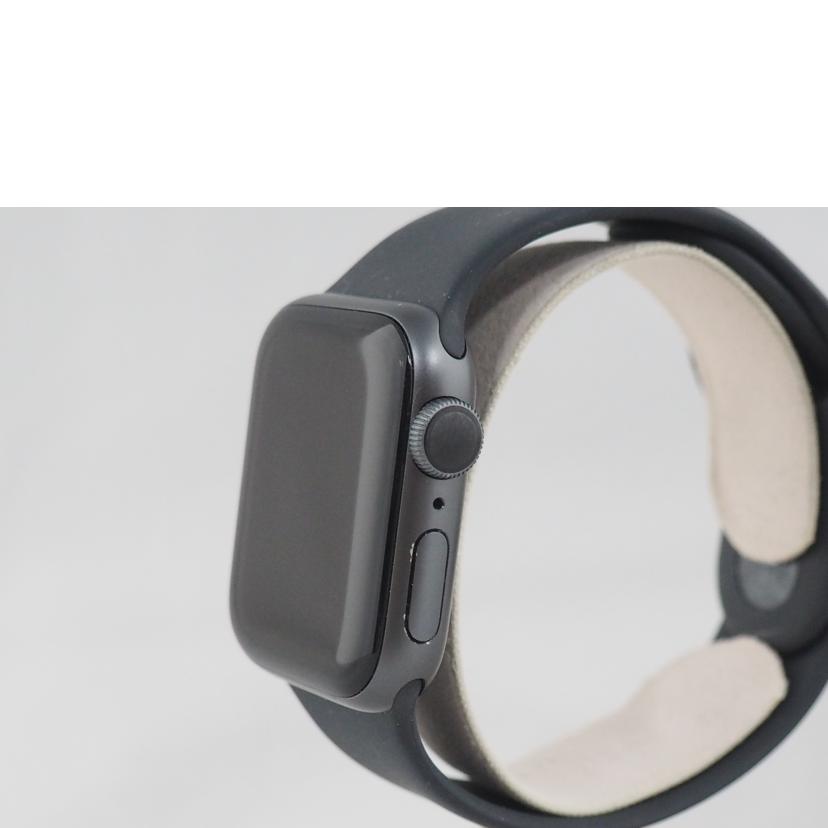 Apple アップル/Apple　Watch　Series　4　GPS　40mm　アルミニウム　/MU662J/A//FHLZ69E7KDH3/Bランク/79