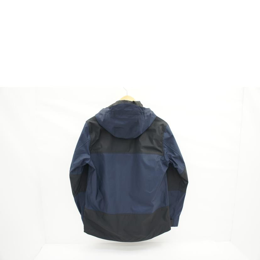 BLACK　LABEL　CRESTBRIDGE ブラックレーベルクレストブリッジ/ナイロンマウンテンジャケット／ブラック×ネイビー//Aランク/18
