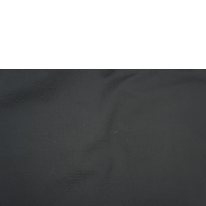 BLACK　LABEL　CRESTBRIDGE ブラックレーベルクレストブリッジ/ナイロンマウンテンジャケット／ブラック×ネイビー//Aランク/18