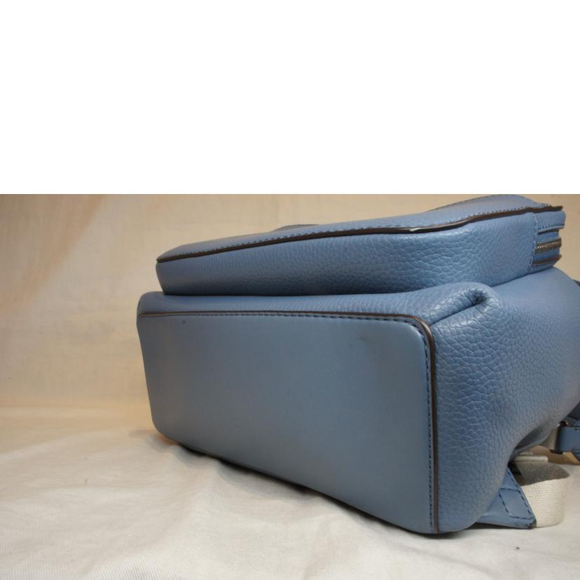 MICHAEL　KORS/レザーリュック／デイパックブルー／ポーチ付//Aランク/92