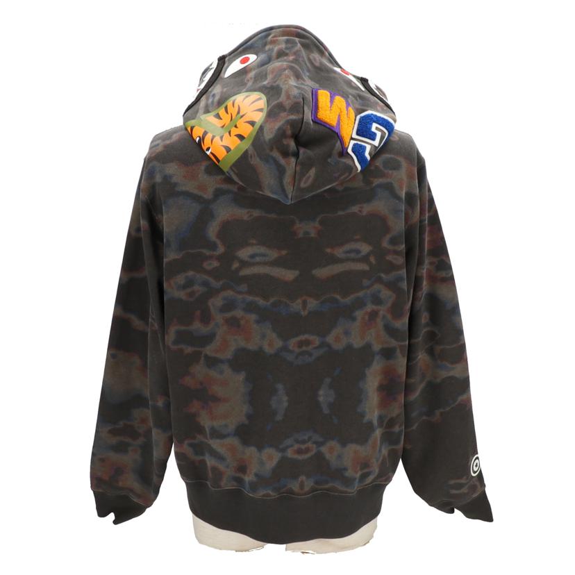 A　BATHING　APE ｱﾍﾞｲｼﾝｸﾞｴｲﾌﾟ/APEシャークパーカーカモフラ迷彩/001ZPJ301011M//Bランク/82