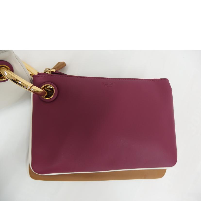 FENDI ﾌｪﾝﾃﾞｨｰ/マルチ3連花柄ポーチ//Aランク/82